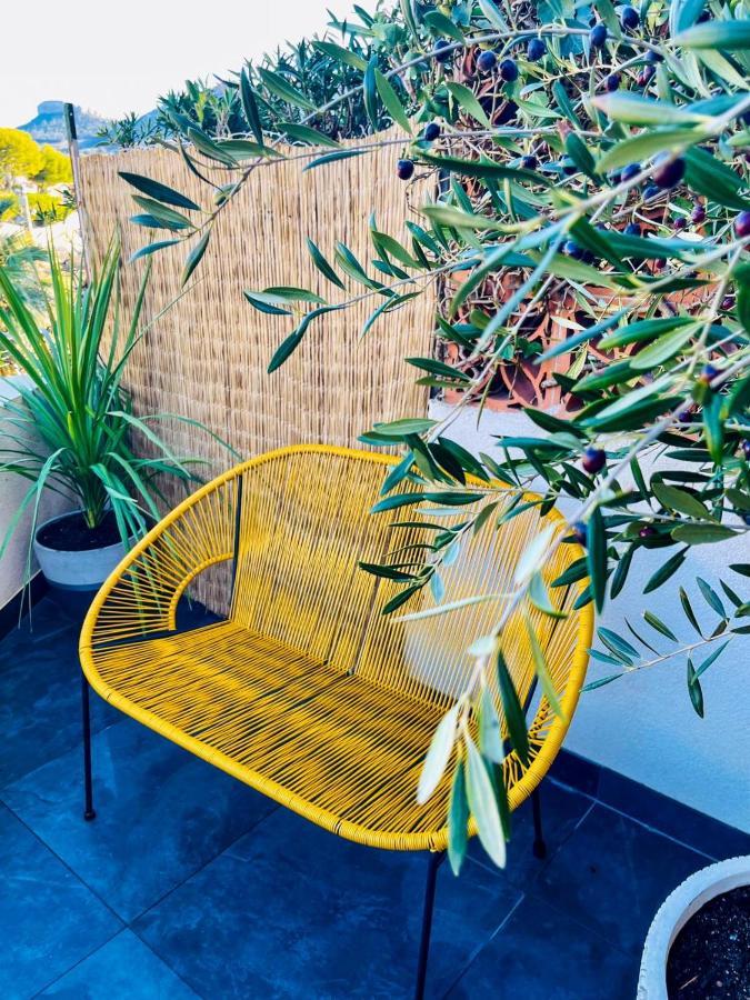 Appartement Au Bord De L'eau Climatisé Avec Terrasse Et Vue à 40m De La